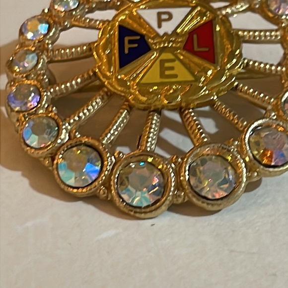 VINTAGE ENAMEL fraternity PIN/BROOCH W/ AB RHINESTONES GOLD TONE - Picture 2 of 6